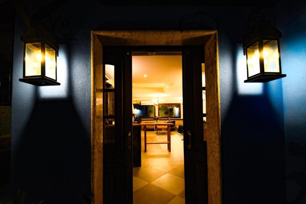 Pousada Paris Hostelli بينيدو المظهر الخارجي الصورة